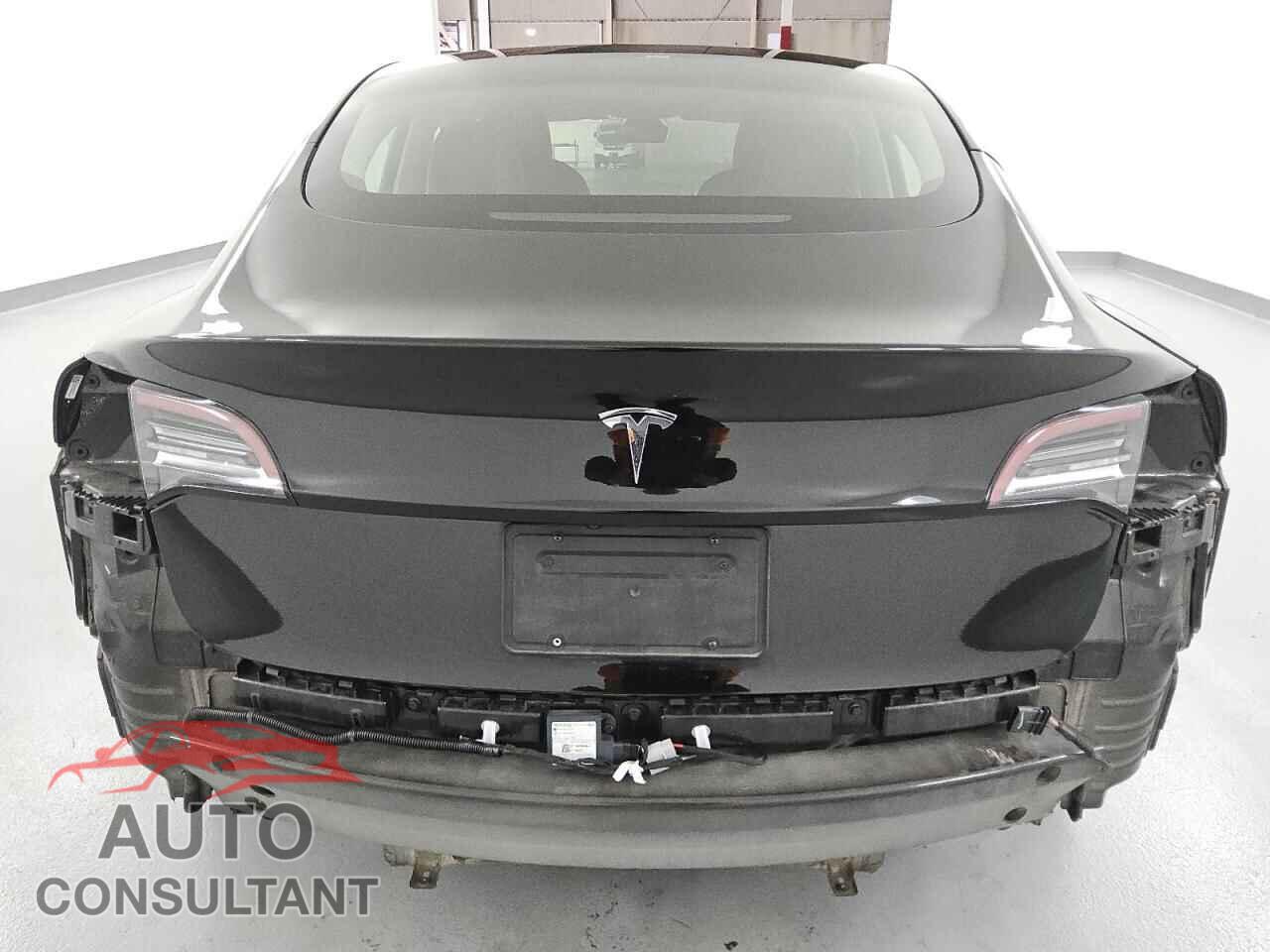 TESLA MODEL 3 2022 - 5YJ3E1EA2NF287596