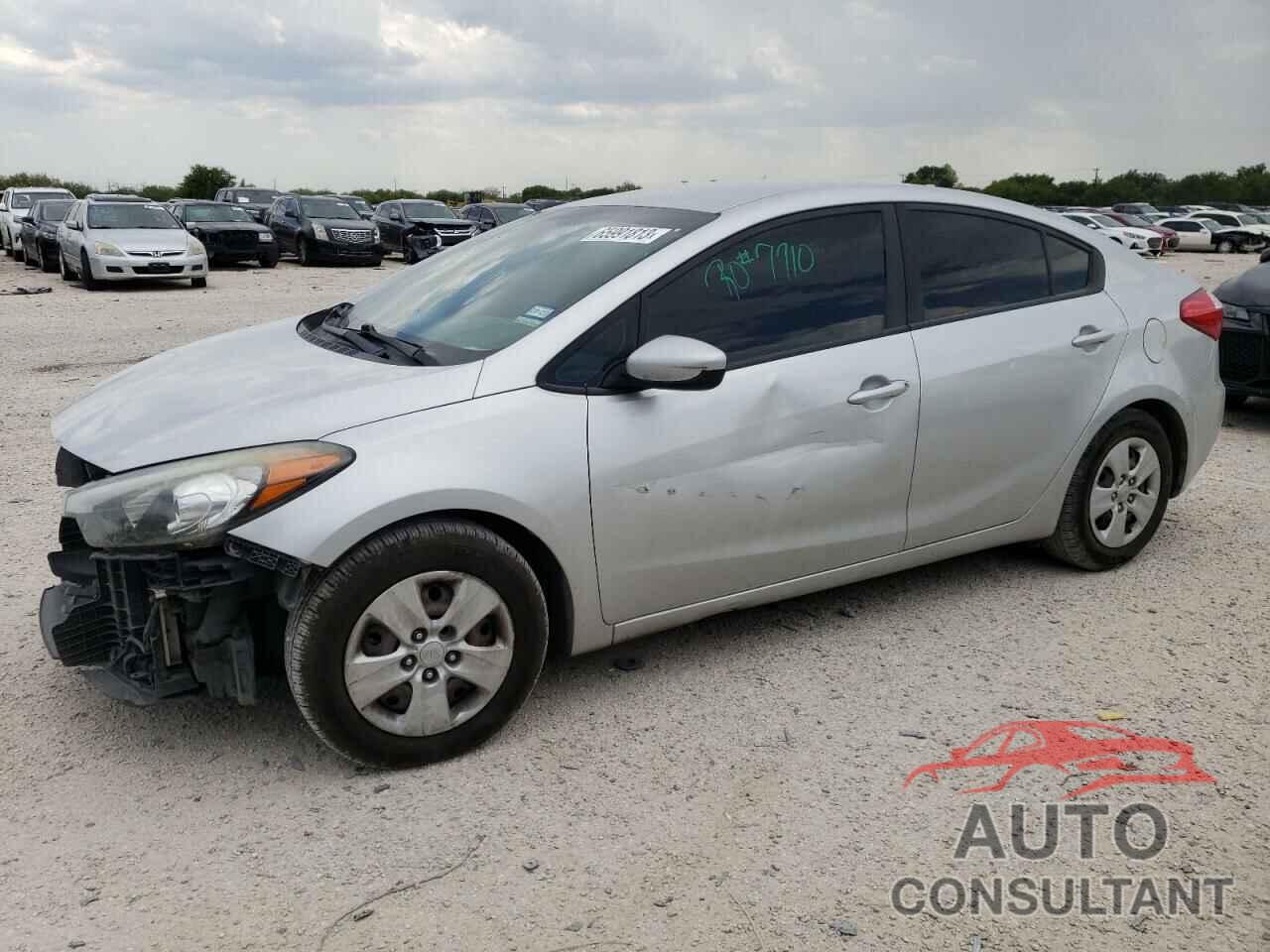 KIA FORTE 2016 - KNAFK4A62G5501299