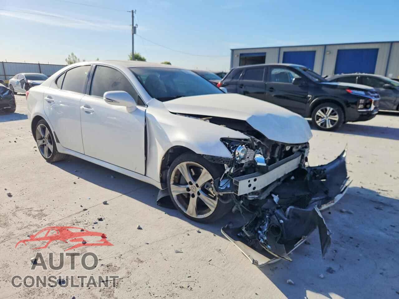LEXUS IS 2013 - JTHBE5C26D5031247