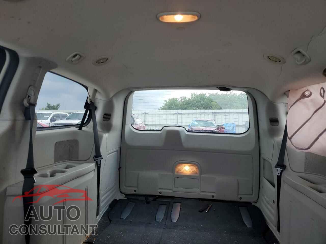 DODGE CARAVAN 2010 - 2D4RN4DE5AR384132