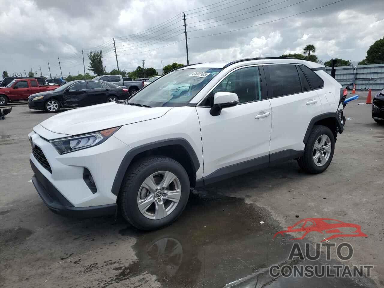 TOYOTA RAV4 2021 - 2T3W1RFV2MC137264