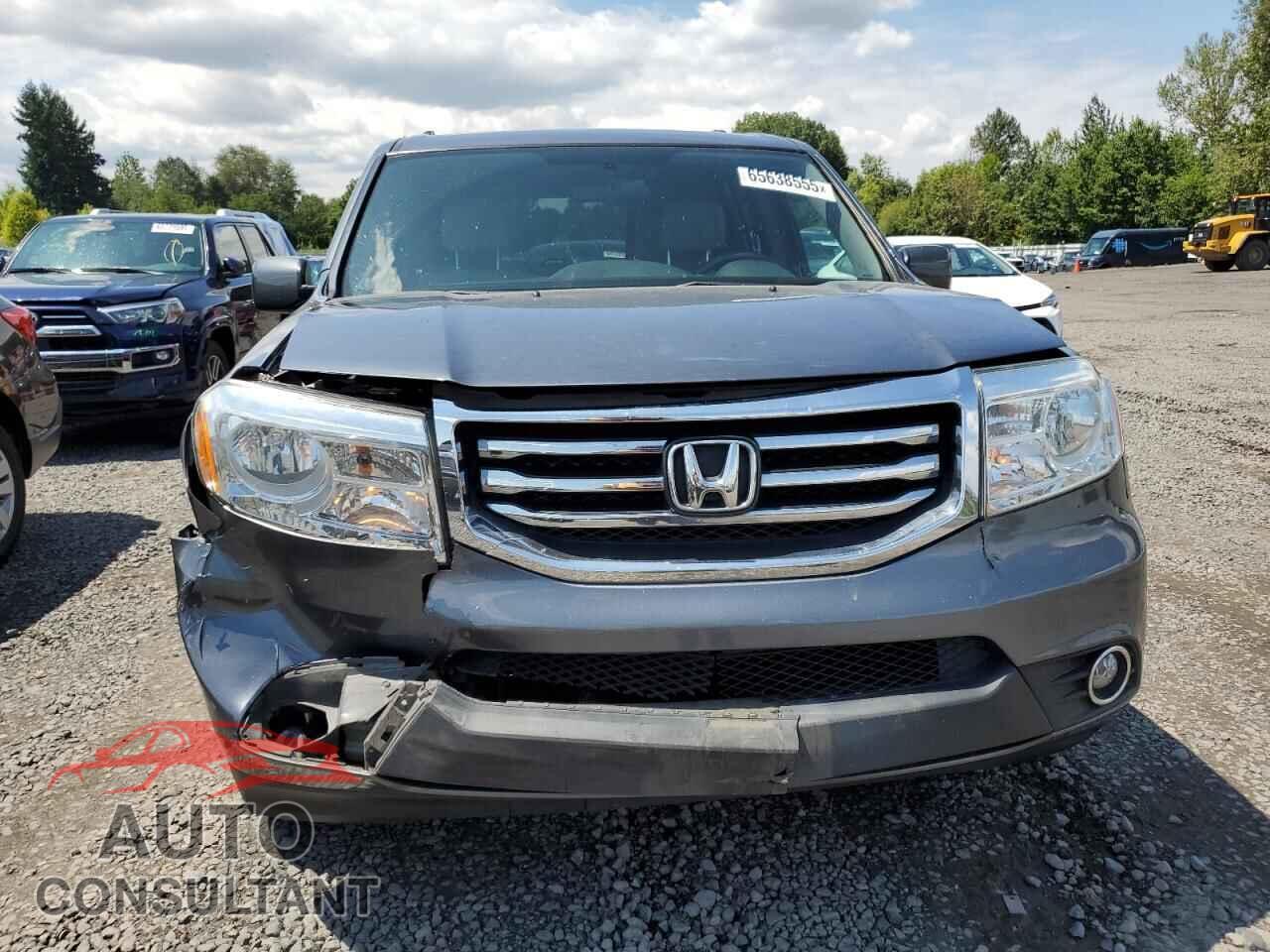 HONDA PILOT 2013 - 5FNYF4H49DB023218