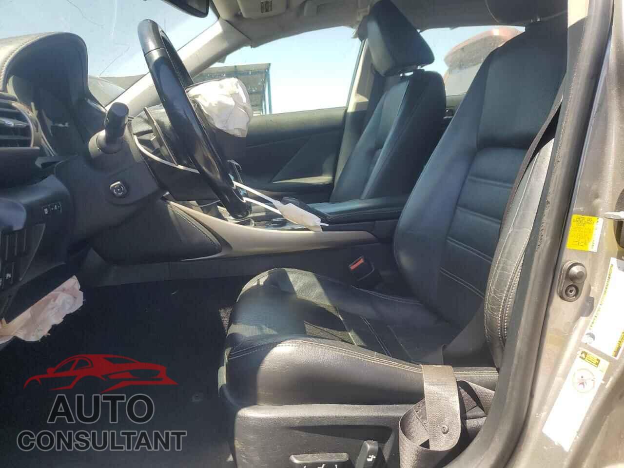 LEXUS IS 2014 - JTHBF1D23E5011415
