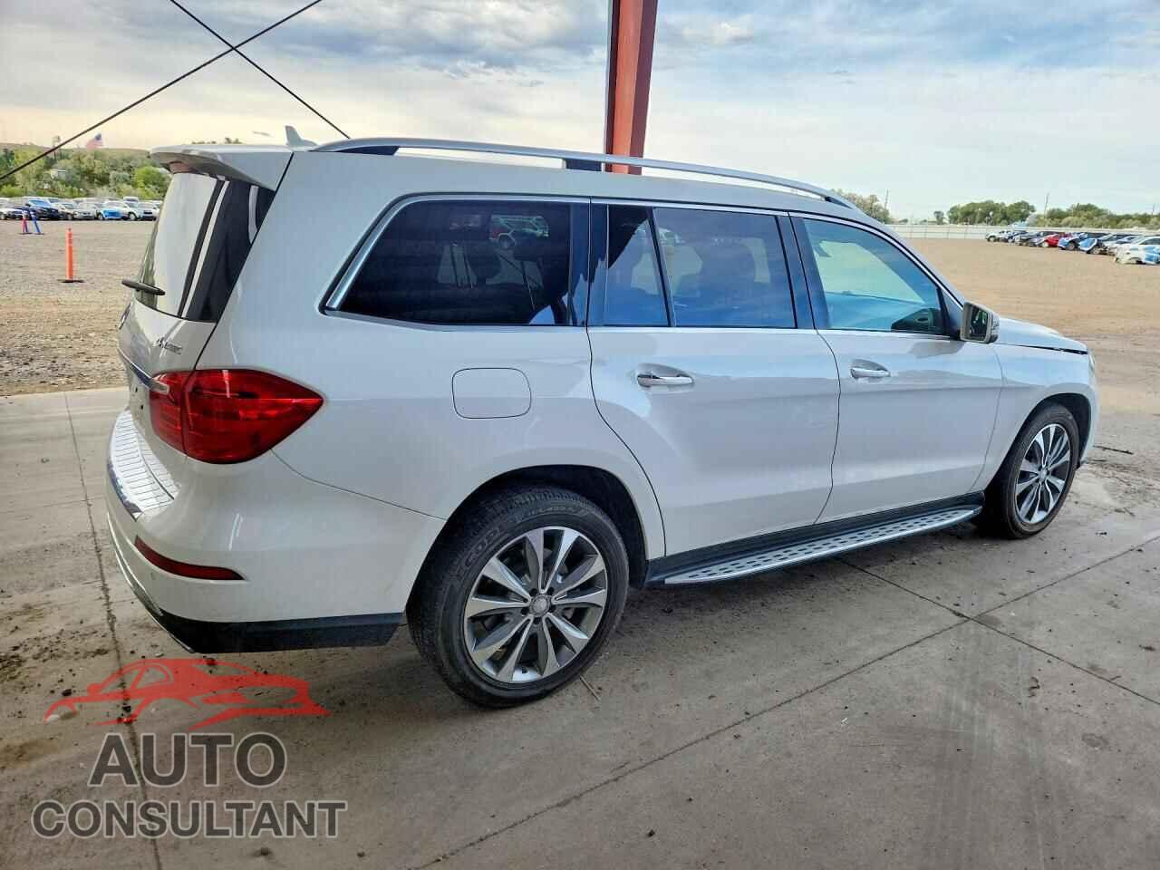 MERCEDES-BENZ GL-CLASS 2015 - 4JGDF6EE7FA614355
