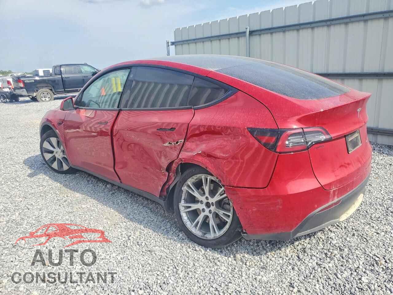 TESLA MODEL Y 2021 - 5YJYGDEE8MF306302
