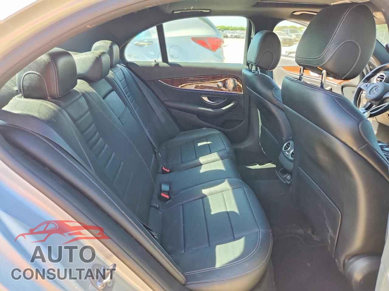 MERCEDES-BENZ E-CLASS 2017 - WDDZF4JB3HA055177