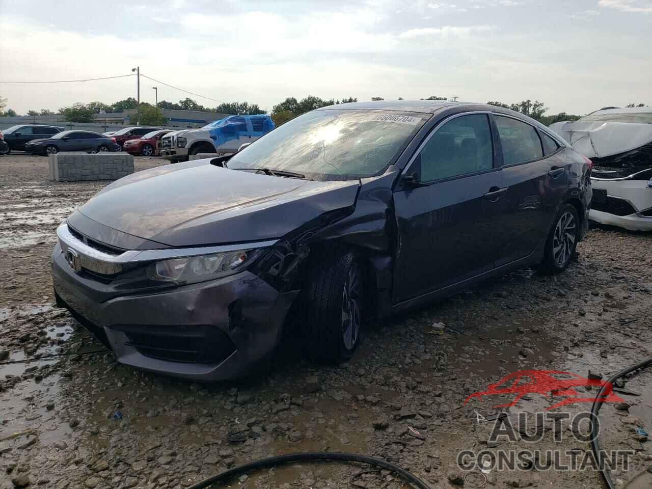 HONDA CIVIC 2018 - 19XFC2F77JE040957