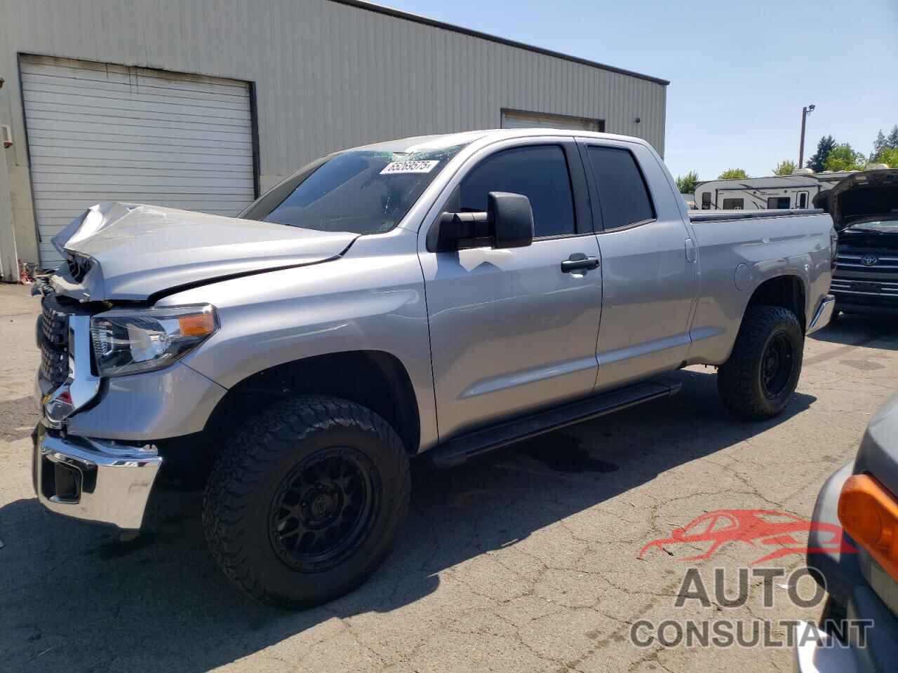 TOYOTA TUNDRA 2020 - 5TFUY5F17LX871593