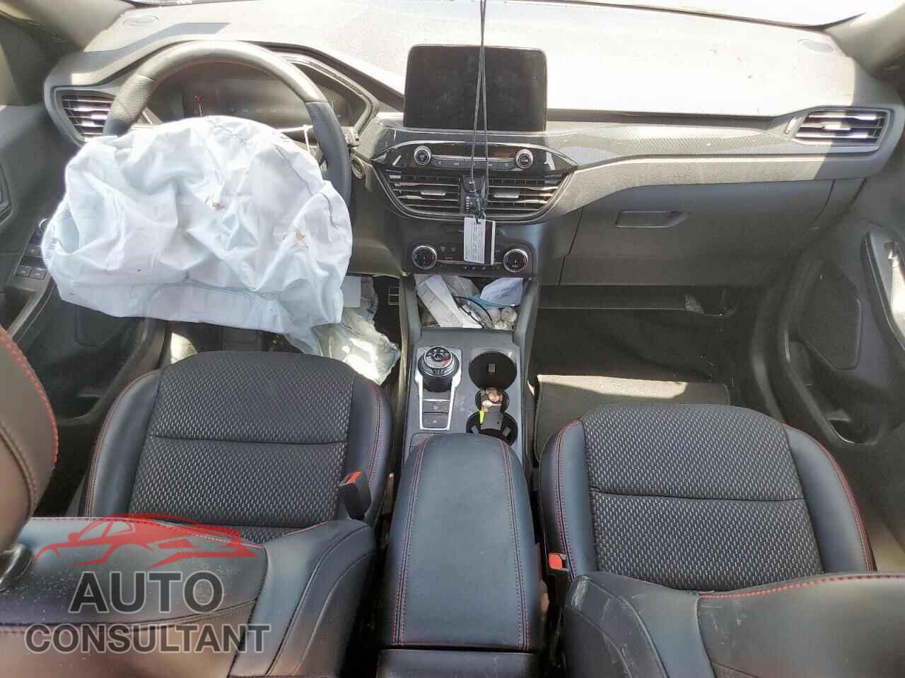 FORD ESCAPE ST 2024 - 1FMCU0MZ2RUB12391