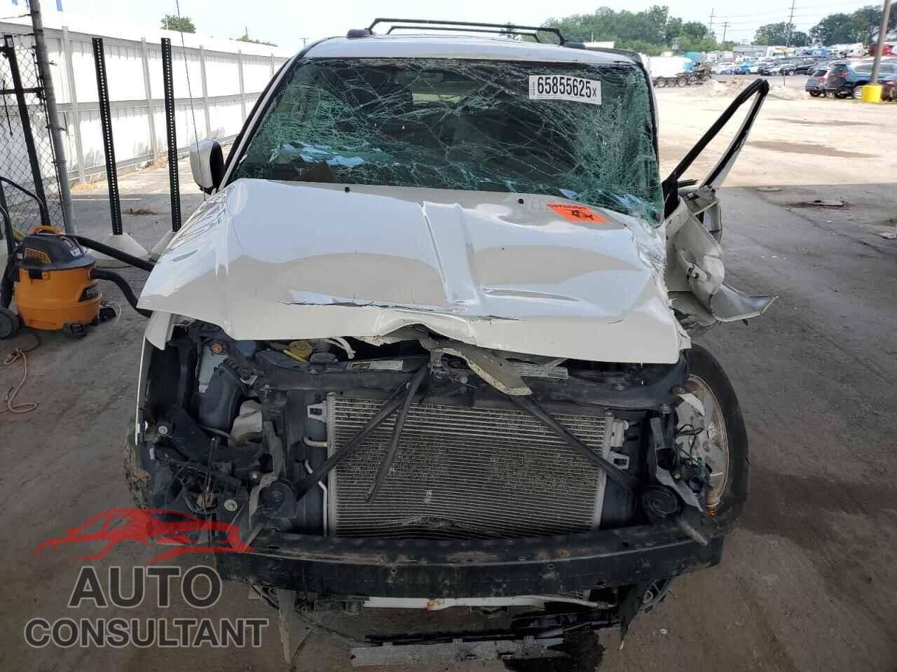 DODGE CARAVAN 2013 - 2C4RDGCG3DR581342