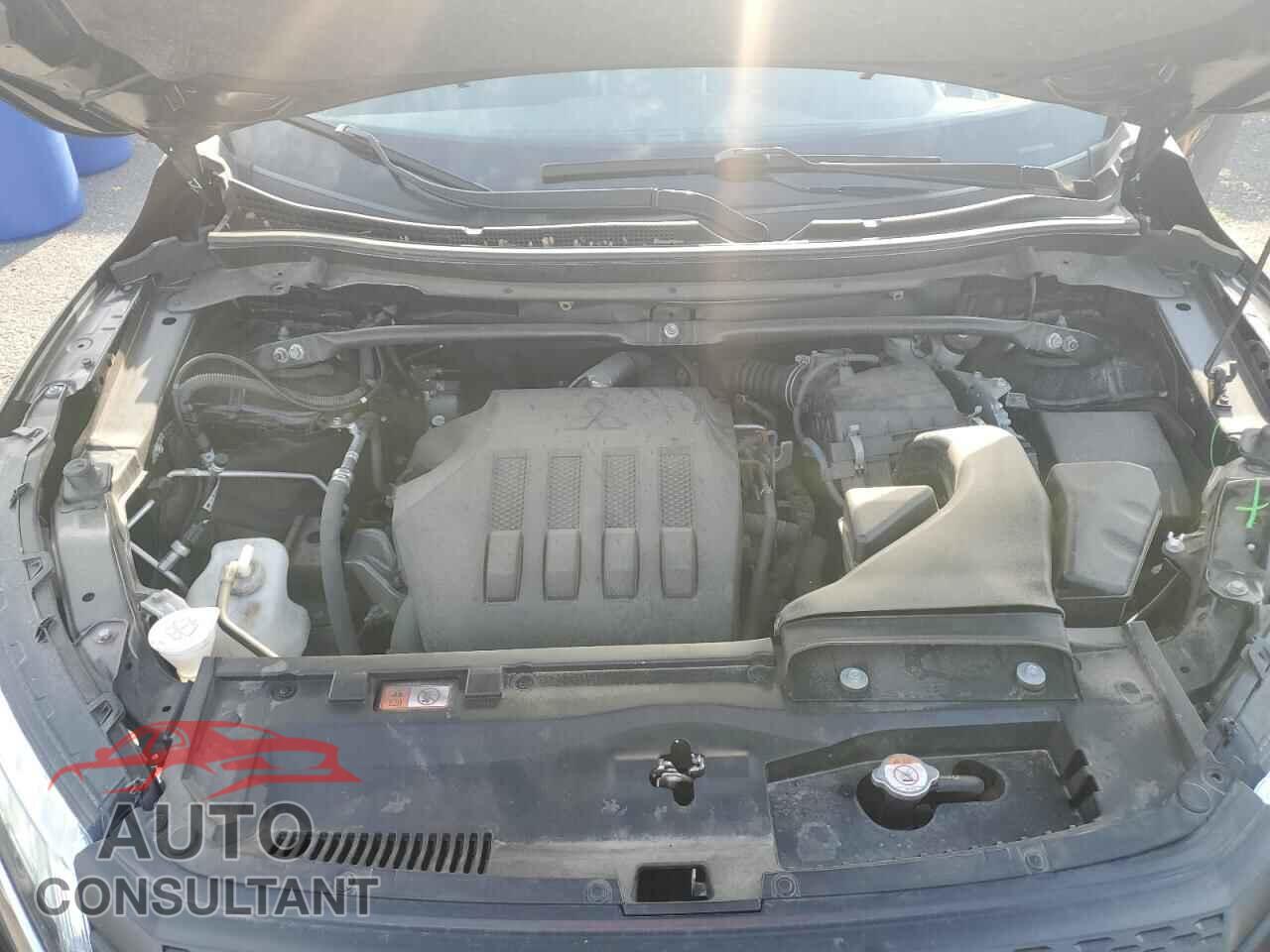 MITSUBISHI ECLIPSE 2022 - JA4ATWAA2NZ040504
