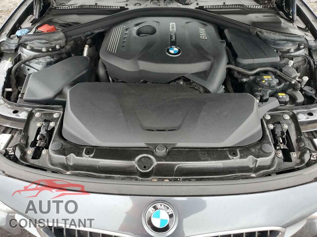 BMW 3 SERIES 2018 - WBA8D9G53JNU70196