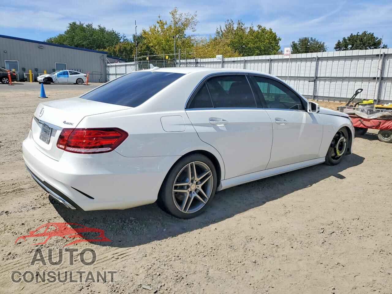 MERCEDES-BENZ E-CLASS 2014 - WDDHF9BB1EA995190