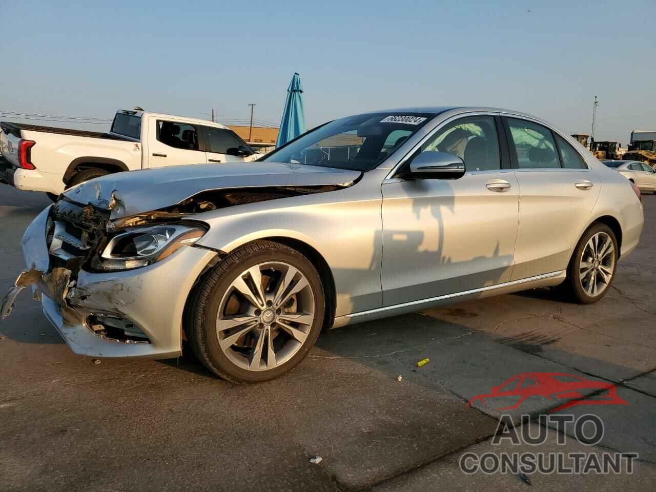 MERCEDES-BENZ C-CLASS 2016 - 55SWF4JB7GU129394