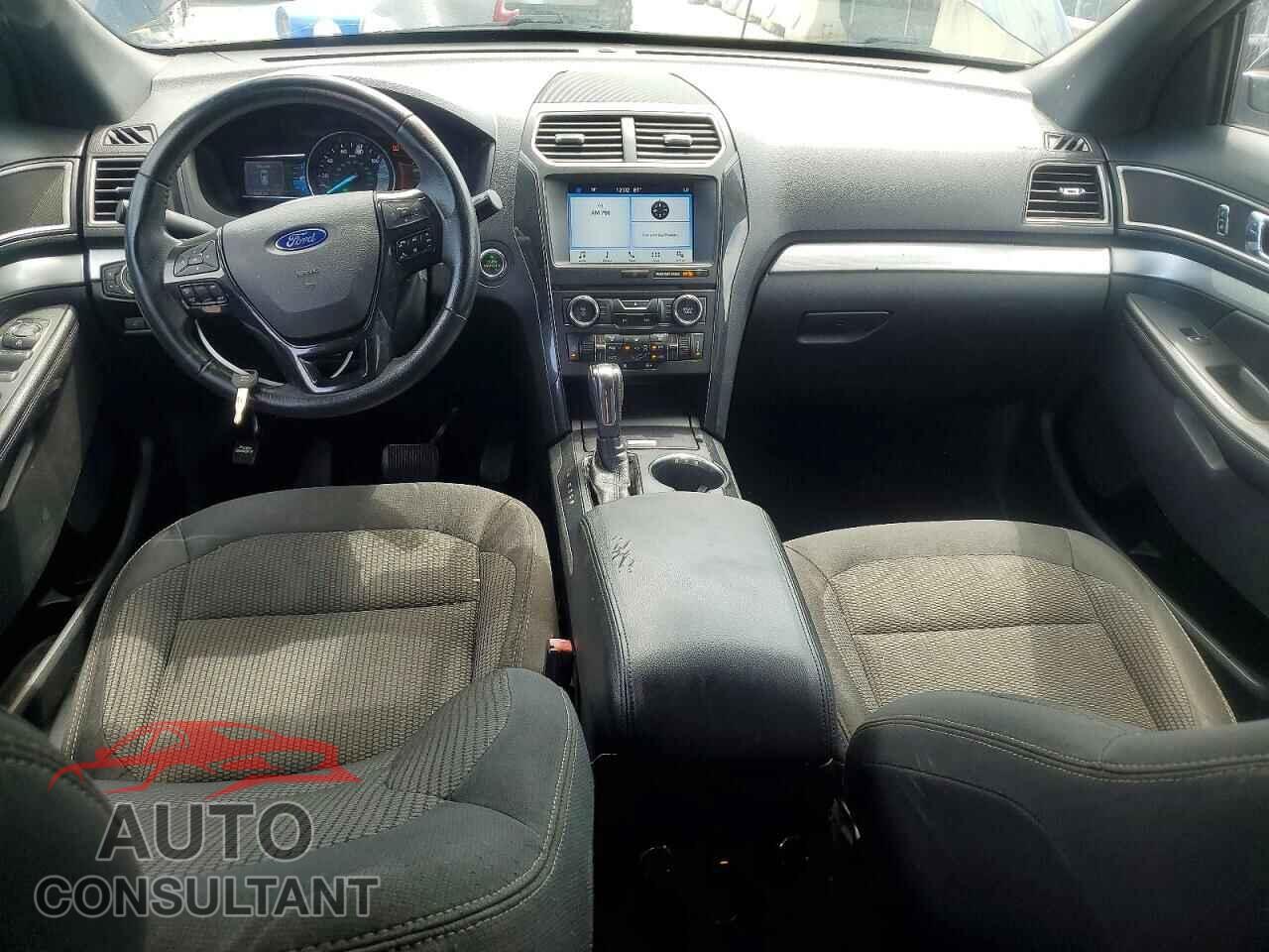 FORD EXPLORER 2017 - 1FM5K7D85HGD10698