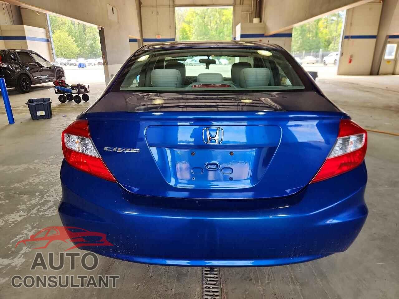 HONDA CIVIC 2012 - 2HGFB2F51CH536430