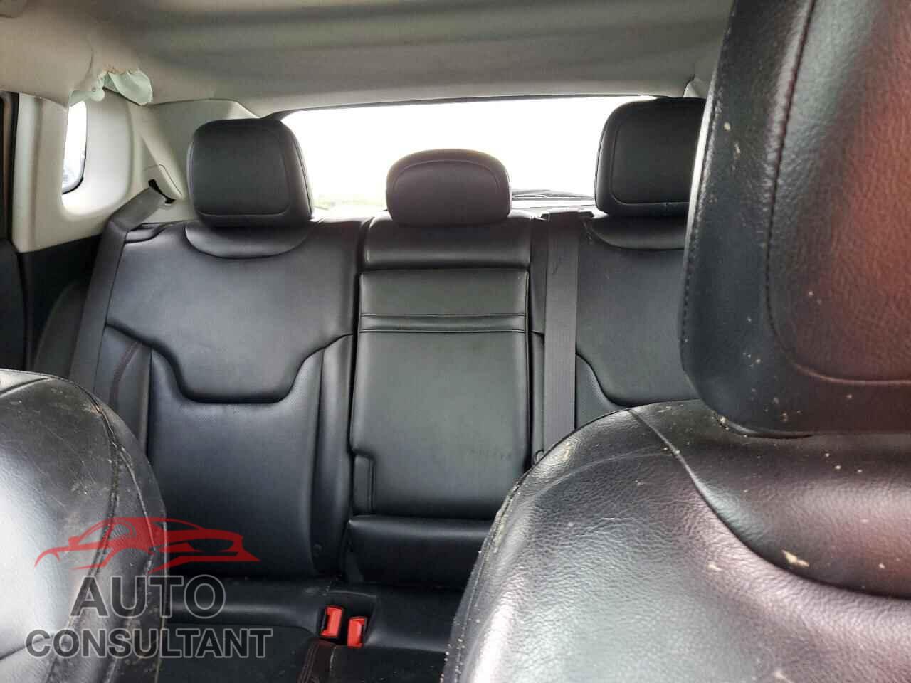 JEEP COMPASS 2017 - 3C4NJDDB5HT646476