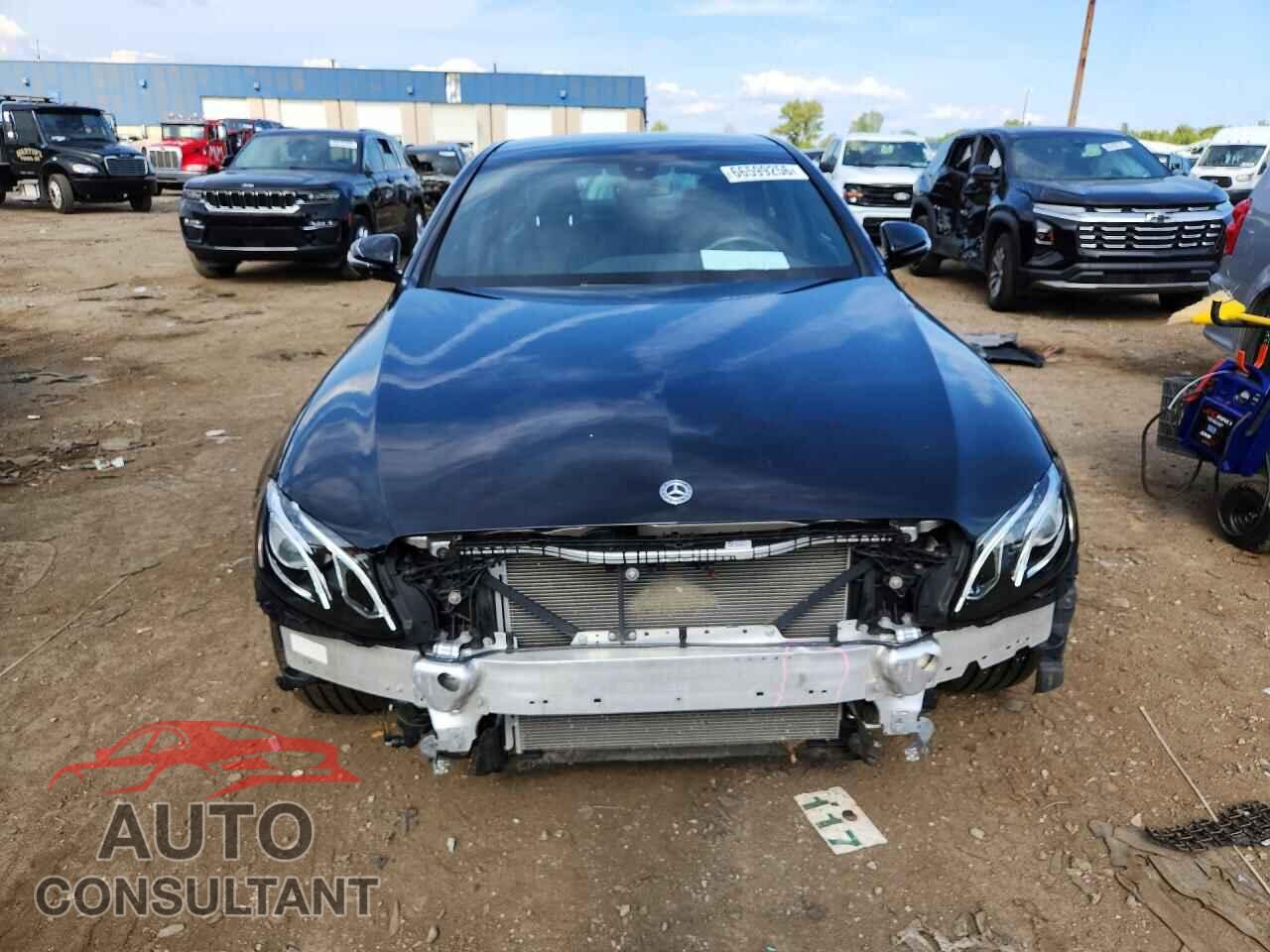 MERCEDES-BENZ E-CLASS 2019 - WDDZF4KB8KA619914