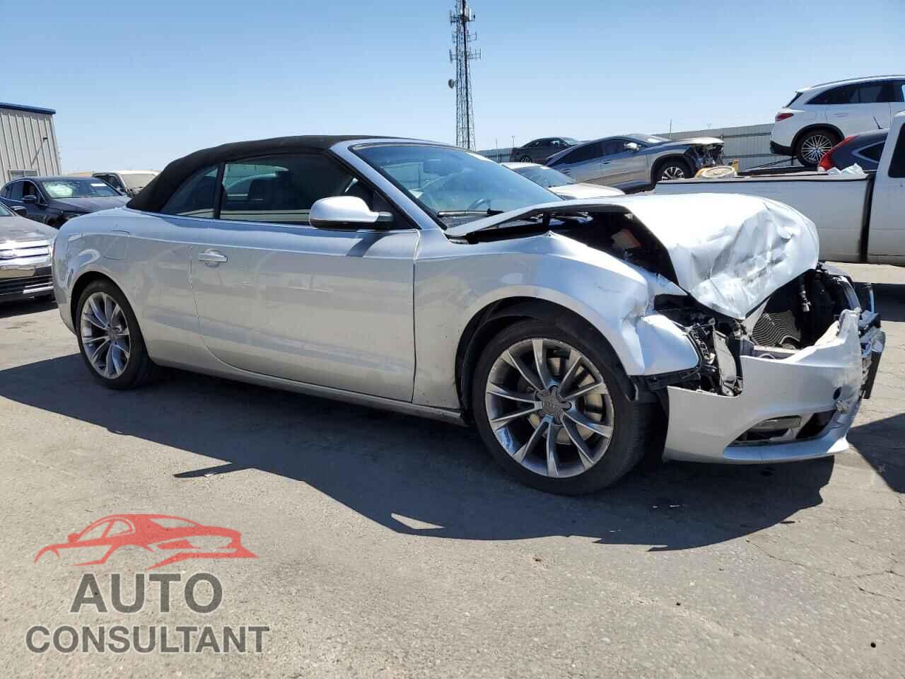 AUDI A5 2013 - WAULFAFH7DN016572