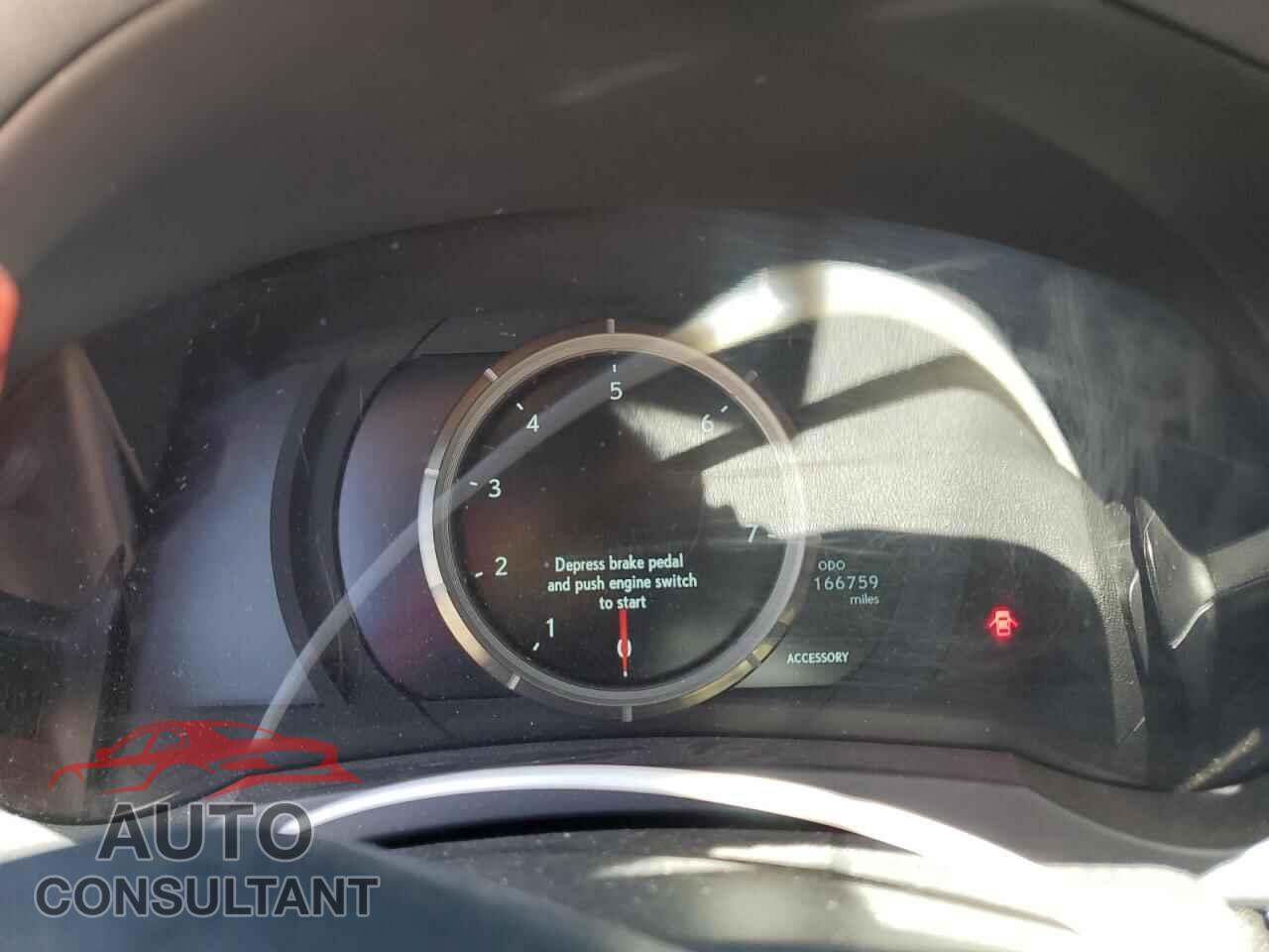 LEXUS IS 2015 - JTHBF1D29F5058921