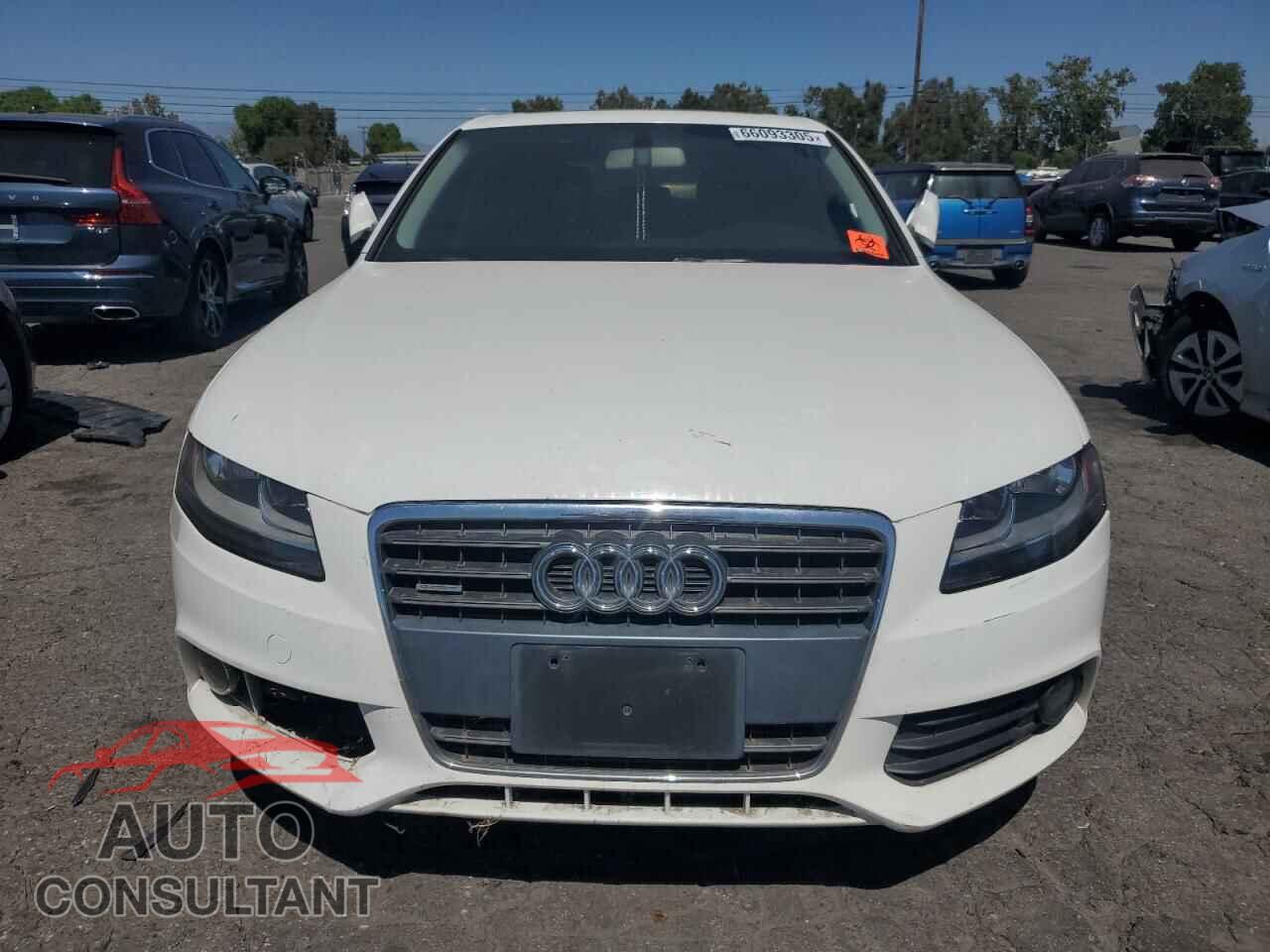 AUDI A4 2012 - WAUBFAFLXCN007749