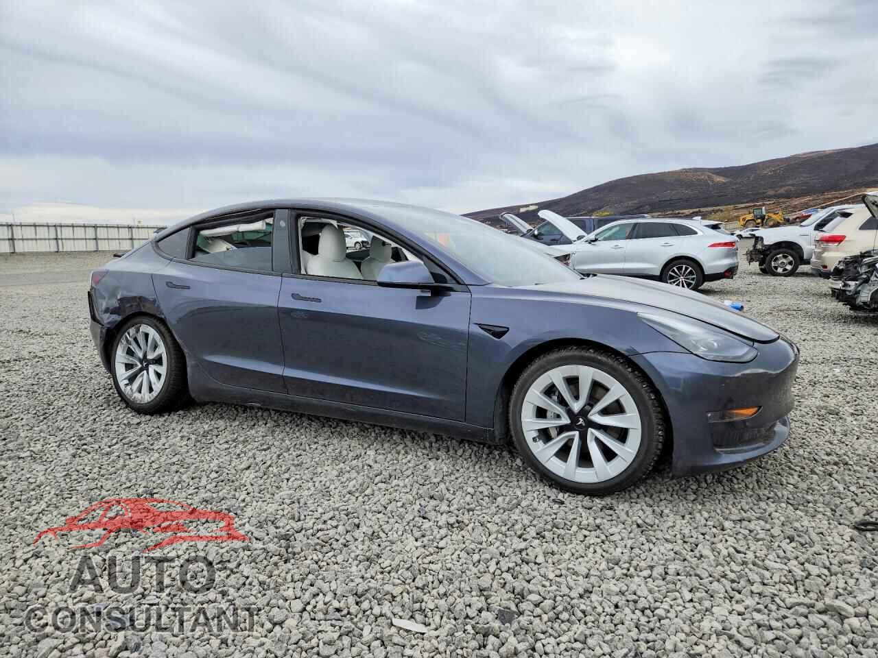 TESLA MODEL 3 2021 - 5YJ3E1EB8MF996914