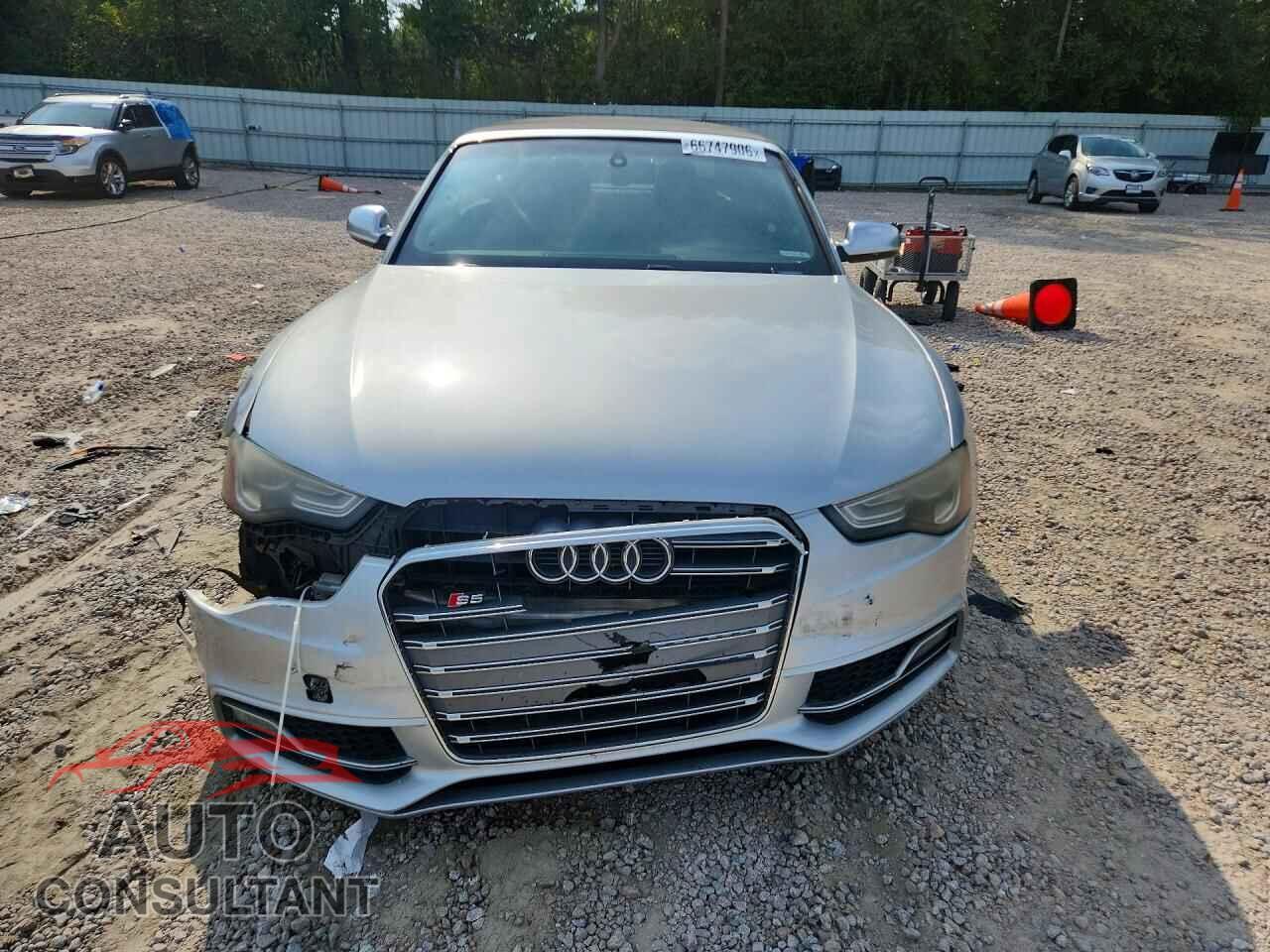 AUDI S5/RS5 2013 - WAUCGAFH5DN001792