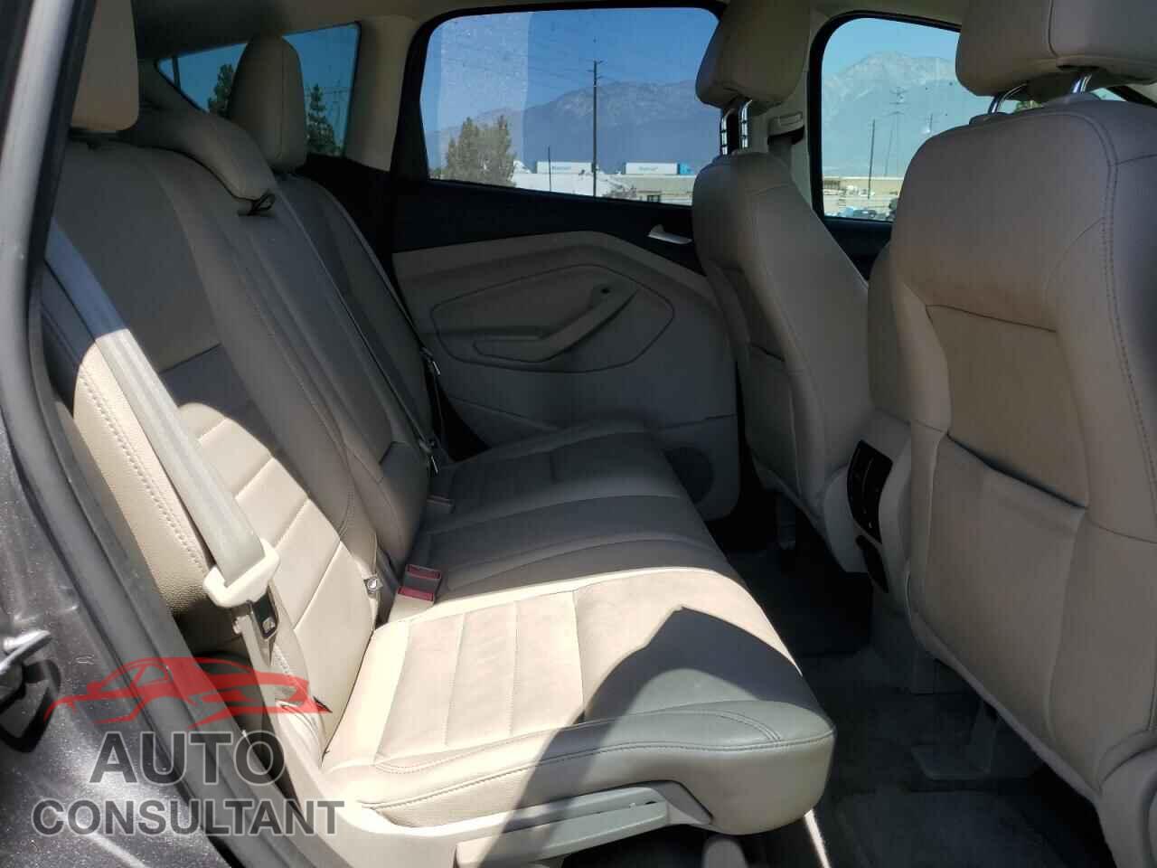 FORD CMAX 2013 - 1FADP5CU5DL522819