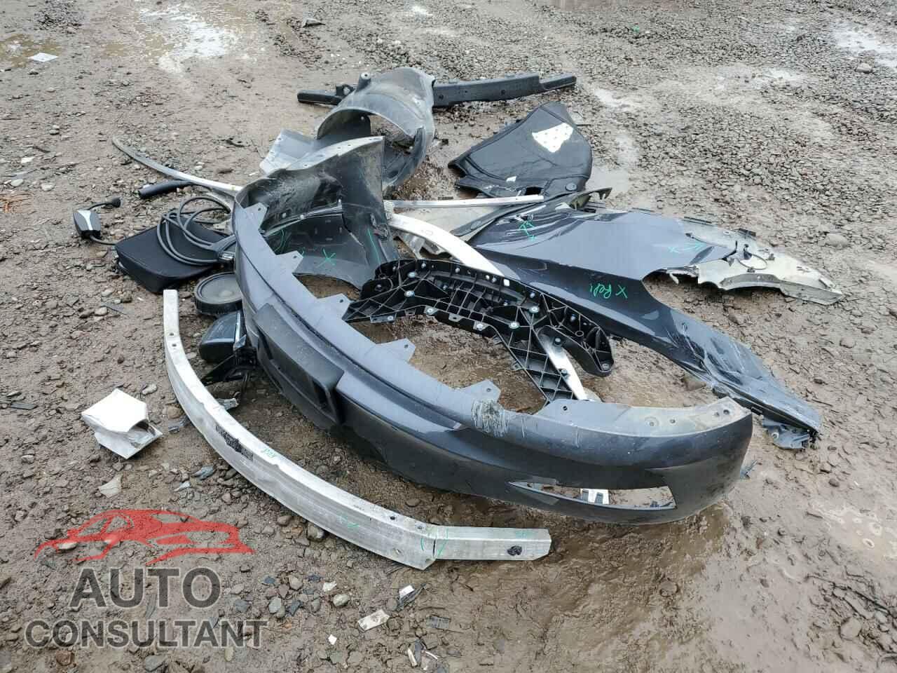 TESLA MODEL 3 2018 - 5YJ3E1EB8JF064076