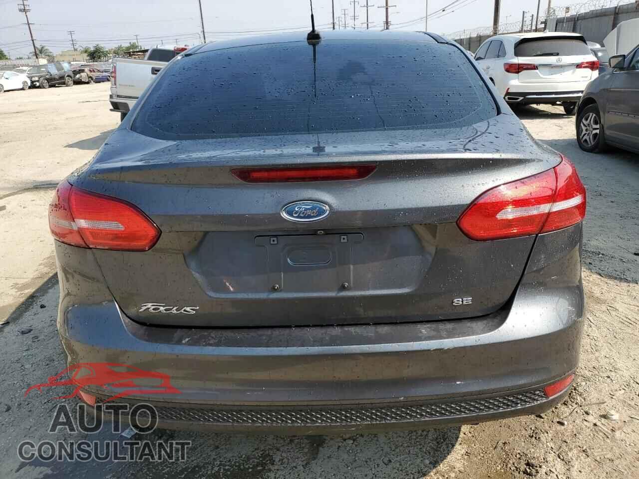 FORD FOCUS 2017 - 1FADP3F20HL232332