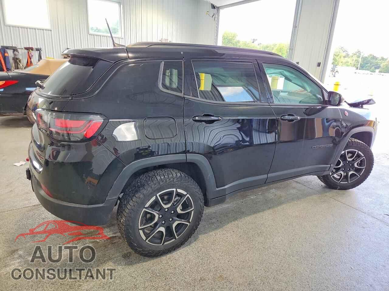 JEEP COMPASS 2024 - 3C4NJDDN4RT114633