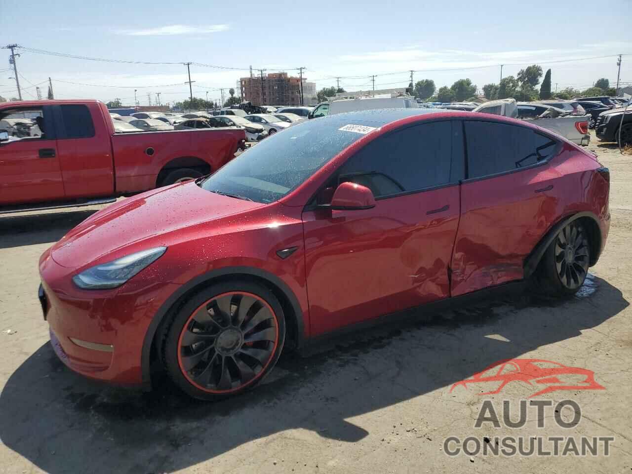 TESLA MODEL Y 2020 - 5YJYGDEF3LF038203