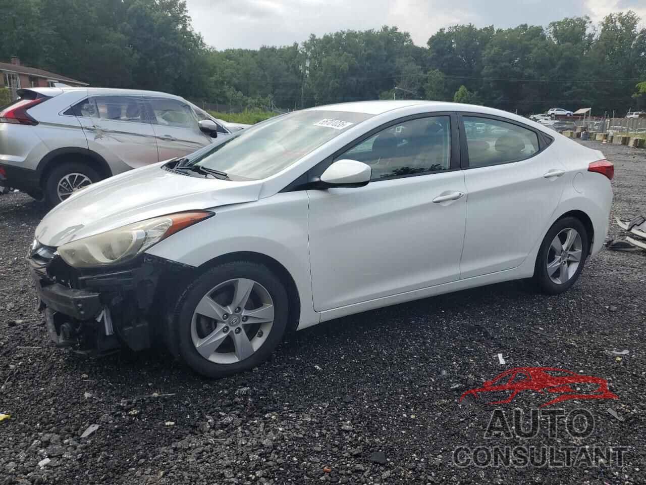 HYUNDAI ELANTRA 2013 - 5NPDH4AE8DH430931