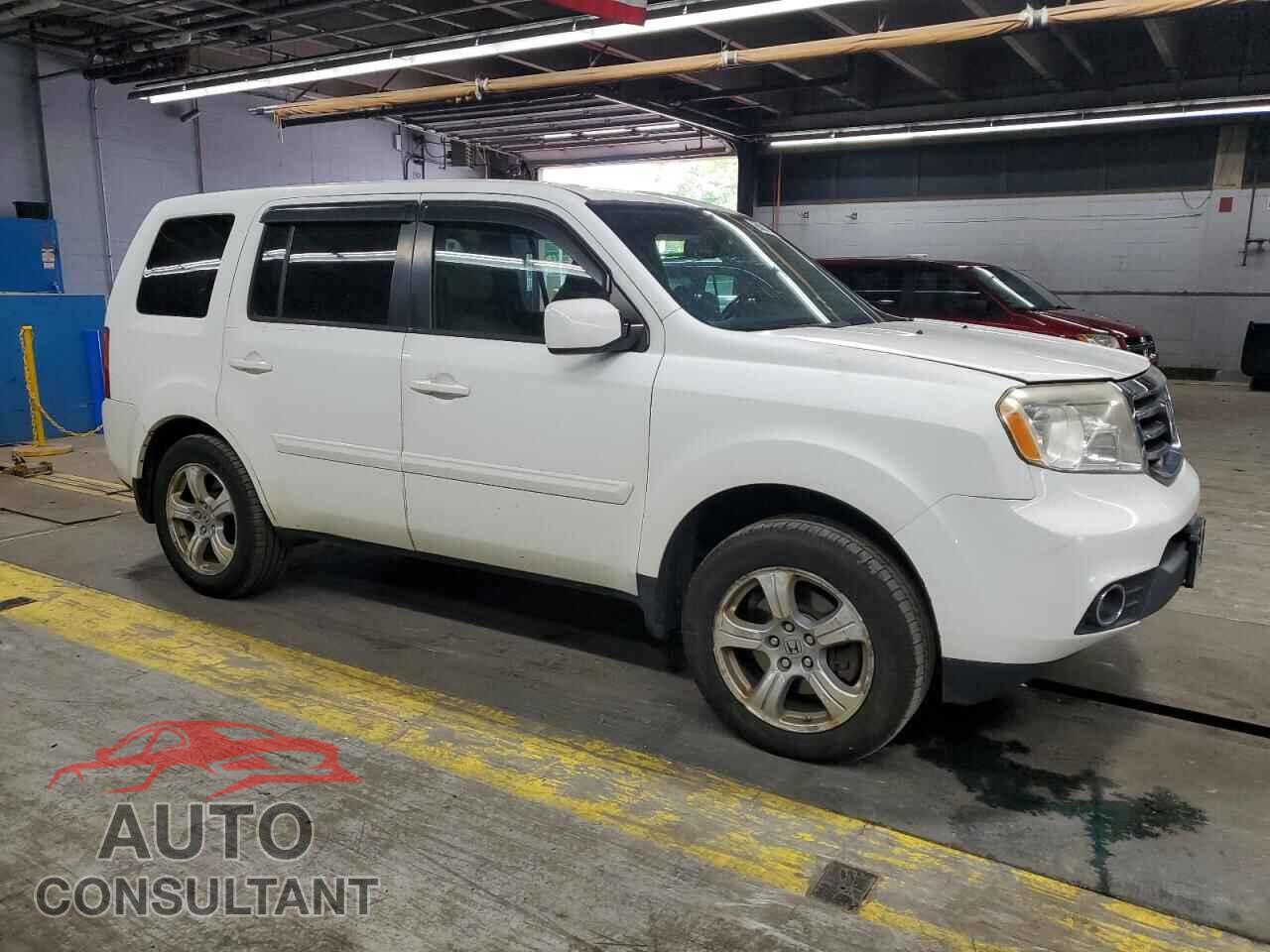 HONDA PILOT 2013 - 5FNYF4H55DB046858