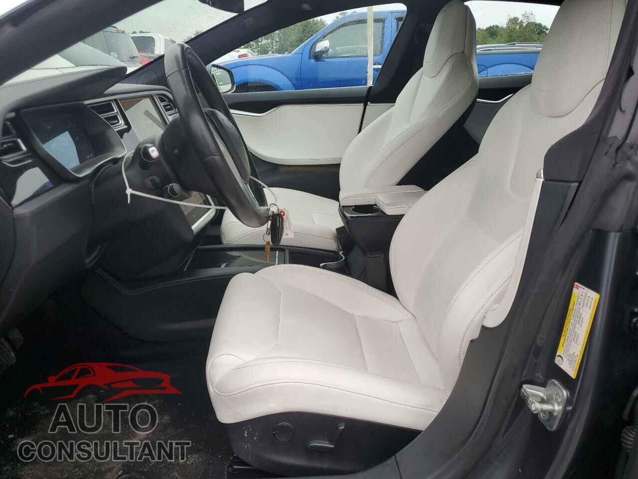 TESLA MODEL S 2017 - 5YJSA1E24HF229705