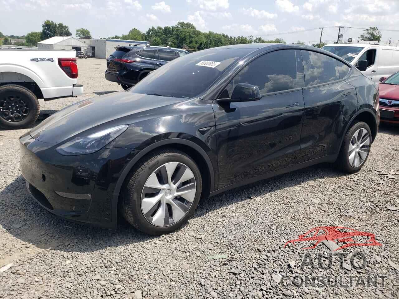 TESLA MODEL Y 2023 - 7SAYGDEE4PA190245