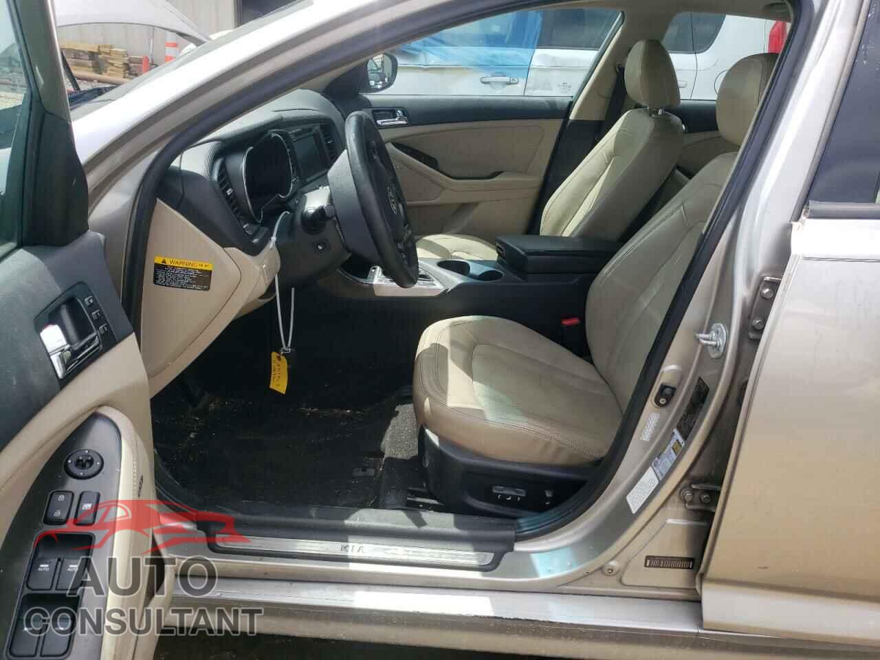 KIA OPTIMA 2011 - KNAGM4AD1B5000216