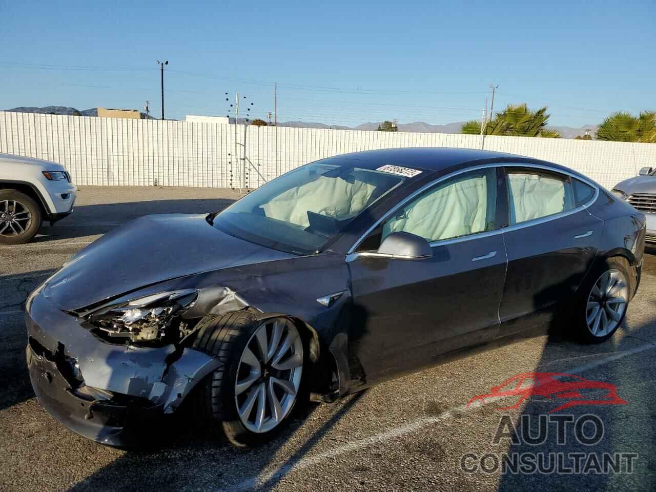 TESLA MODEL 3 2018 - 5YJ3E1EA1JF042704
