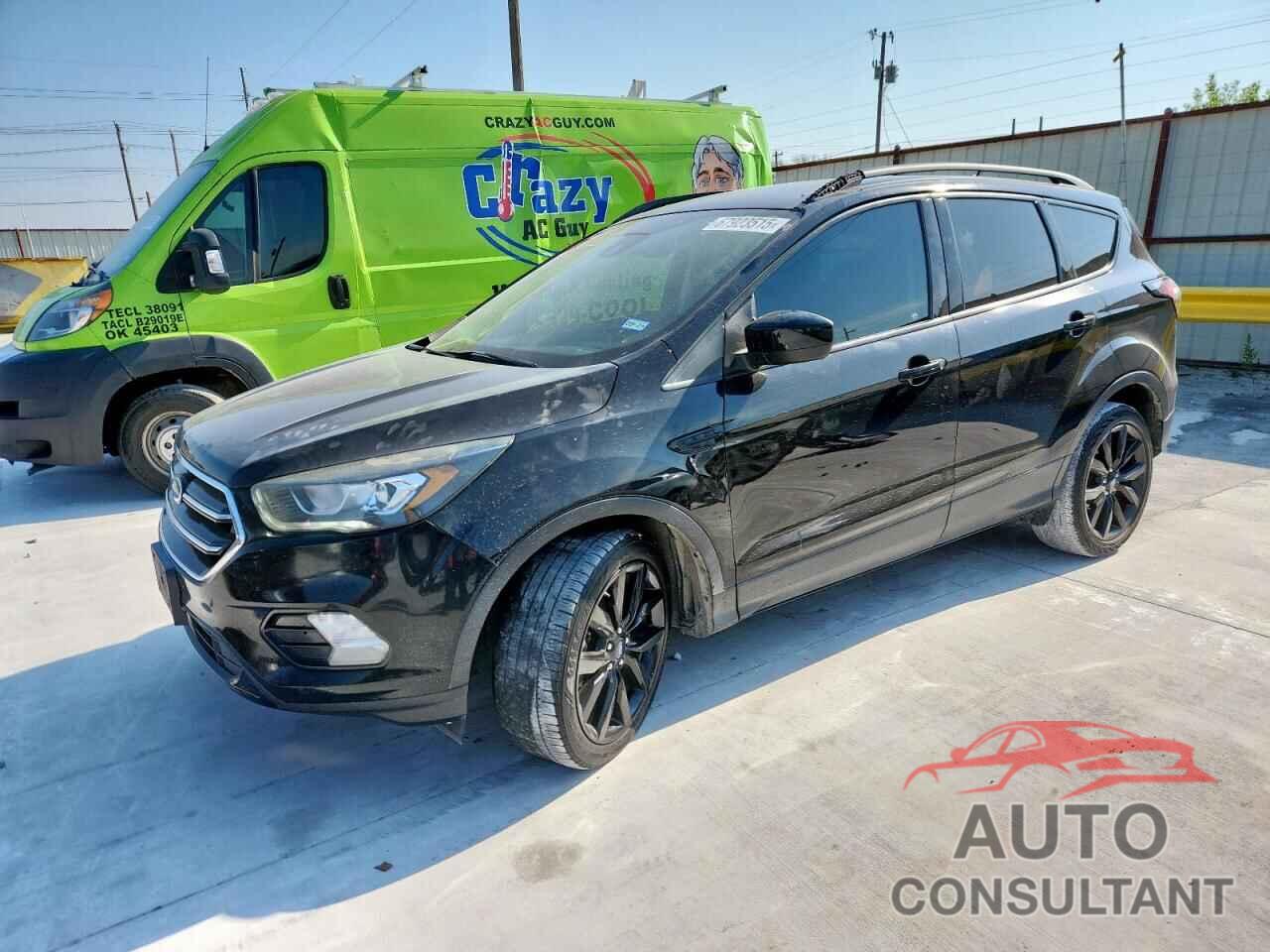 FORD ESCAPE 2018 - 1FMCU0GD3JUB54640