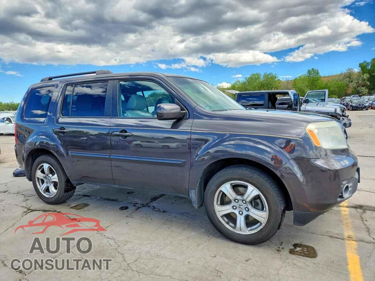 HONDA PILOT 2012 - 5FNYF4H78CB047759