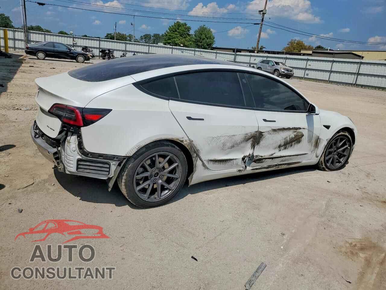TESLA MODEL 3 2022 - 5YJ3E1EB7NF152672