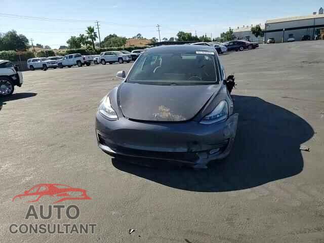 TESLA MODEL 3 2019 - 5YJ3E1EBXKF389457