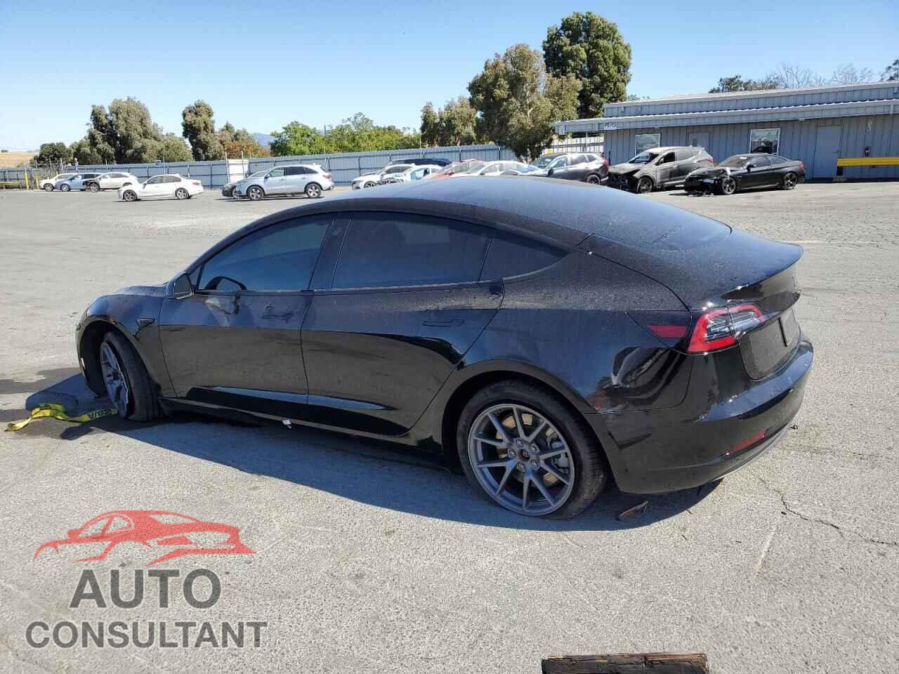 TESLA MODEL 3 2021 - 5YJ3E1EB4MF060322