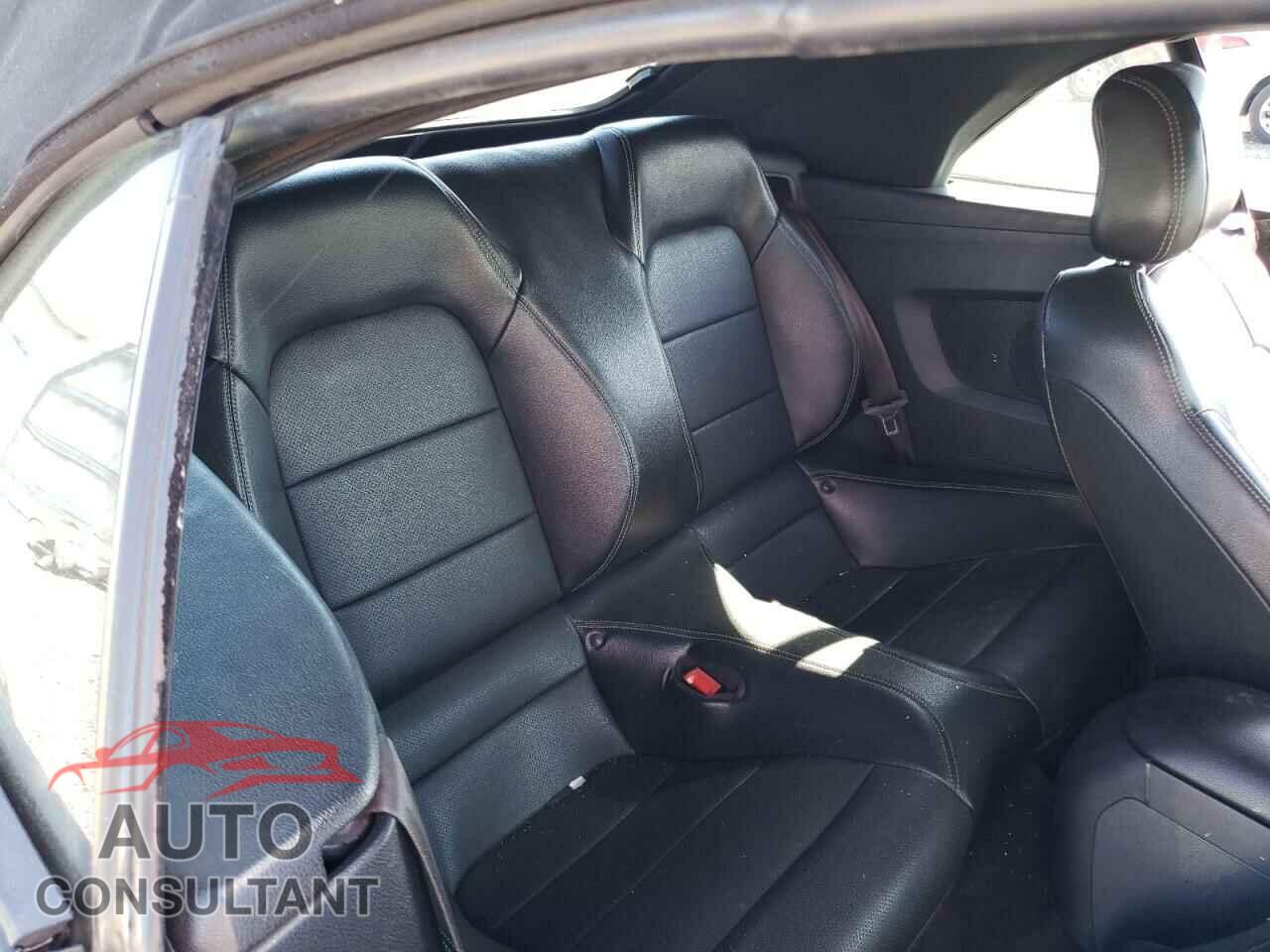 FORD MUSTANG 2018 - 1FATP8UH4J5114973