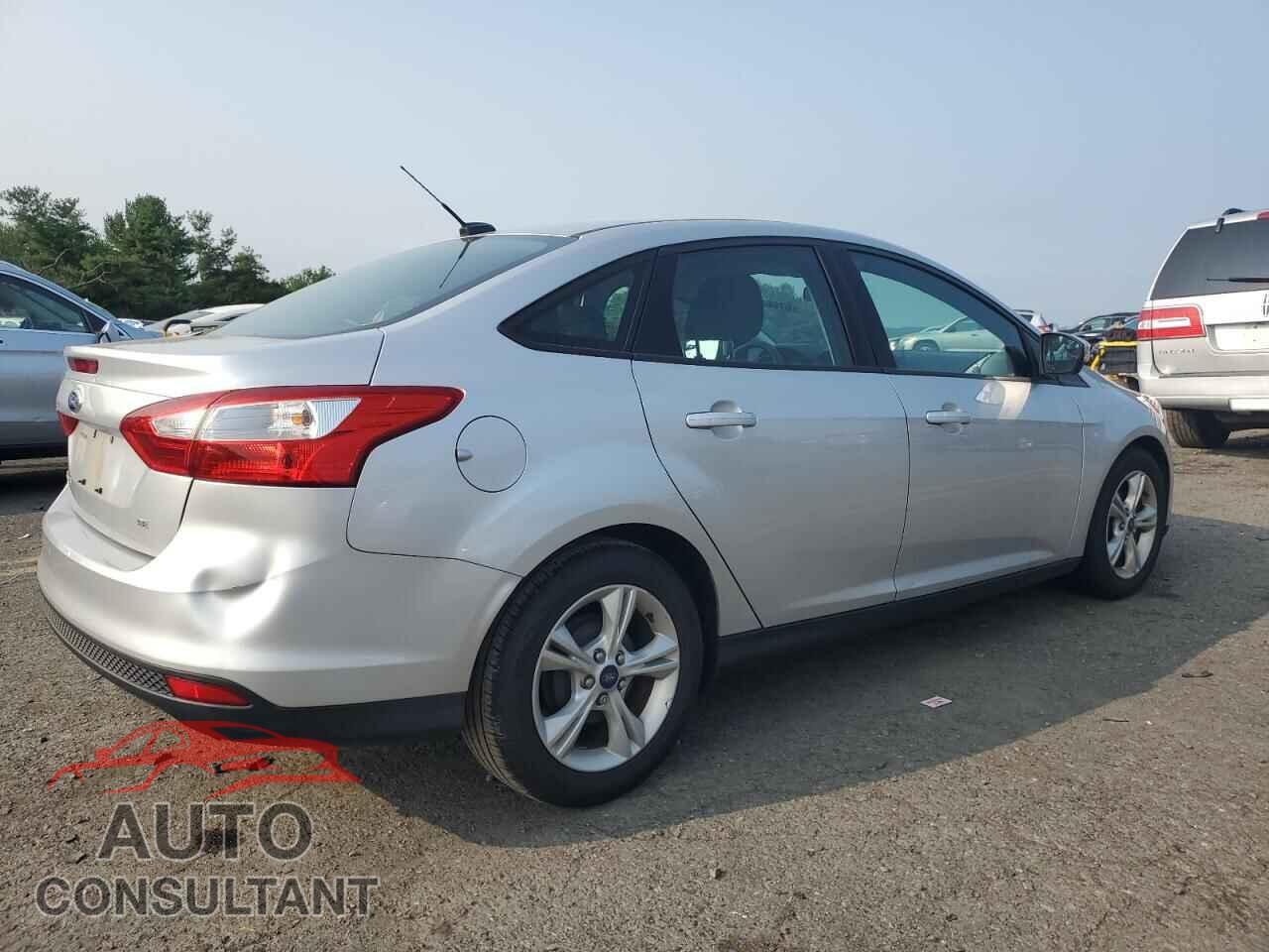 FORD FOCUS 2014 - 1FADP3F2XEL457269