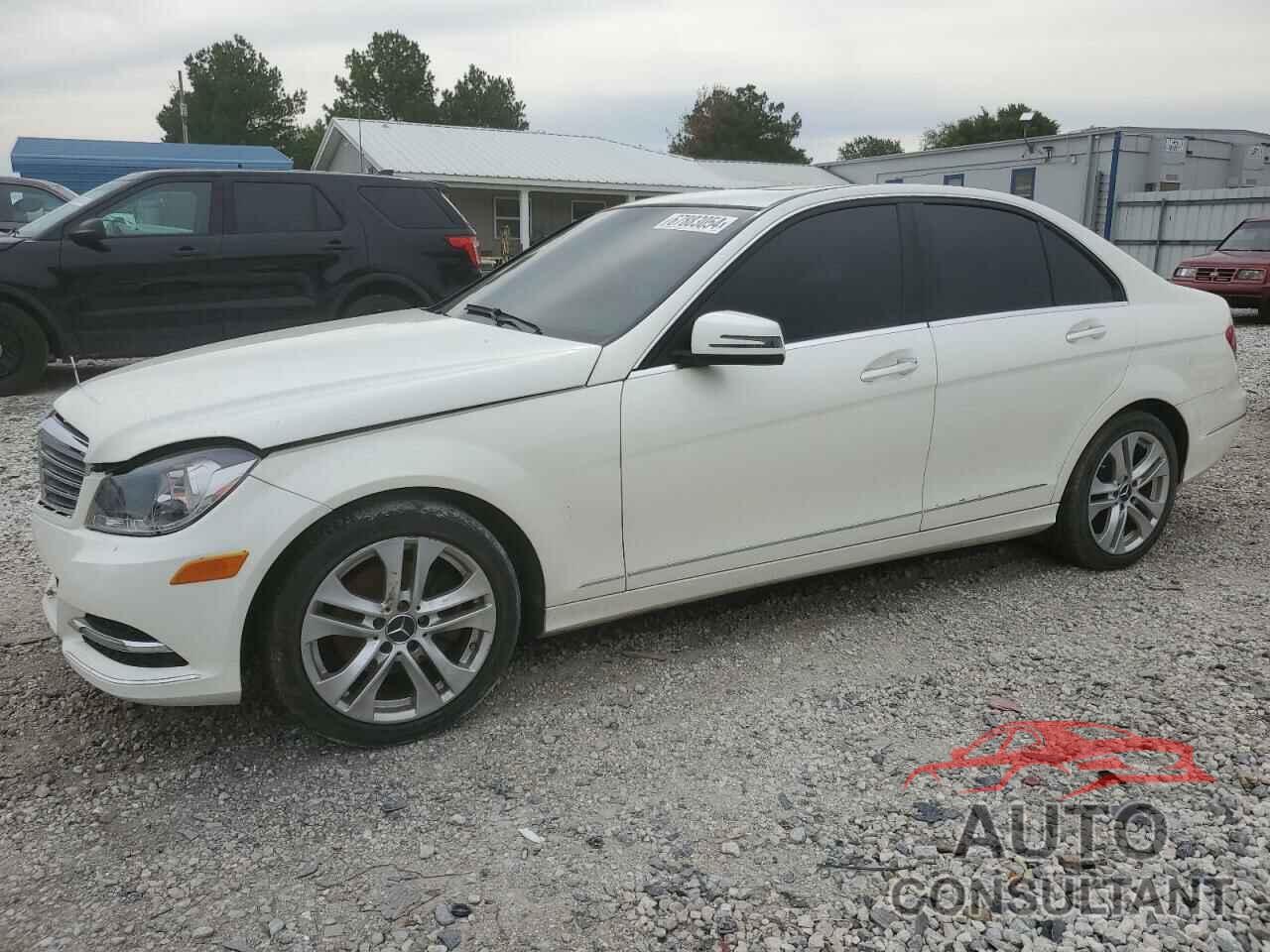 MERCEDES-BENZ C-CLASS 2012 - WDDGF8BB8CA650869