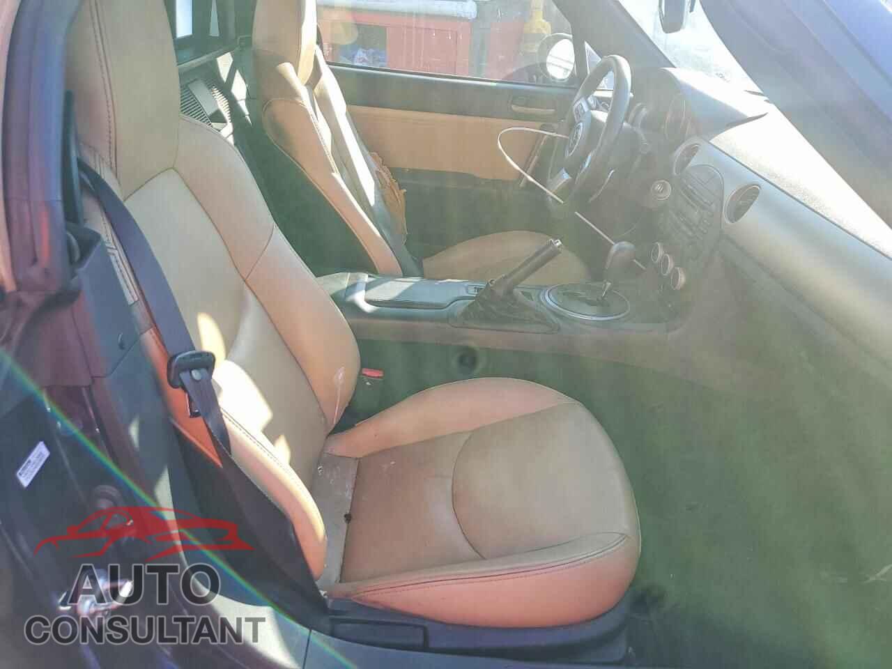 MAZDA MX5 2011 - JM1NC2NF1B0214875