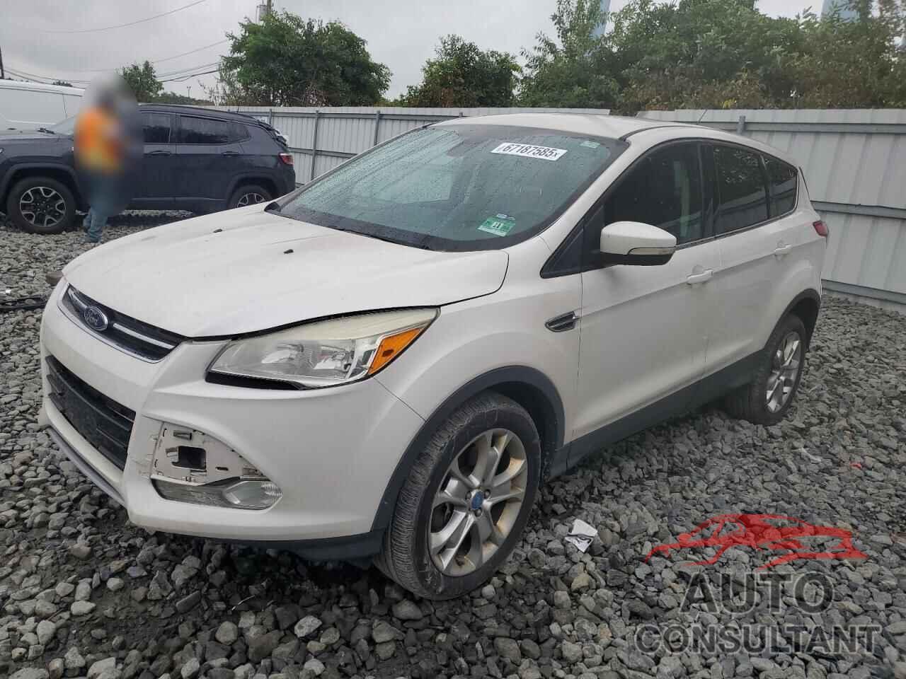 FORD ESCAPE 2013 - 1FMCU9H90DUC37994