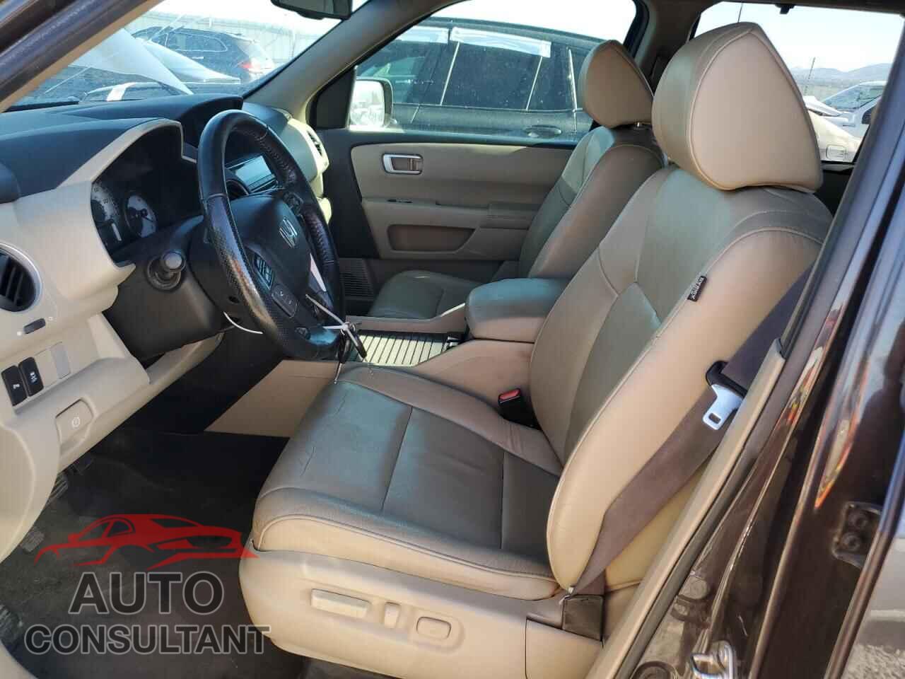 HONDA PILOT 2014 - 5FNYF4H92EB046367