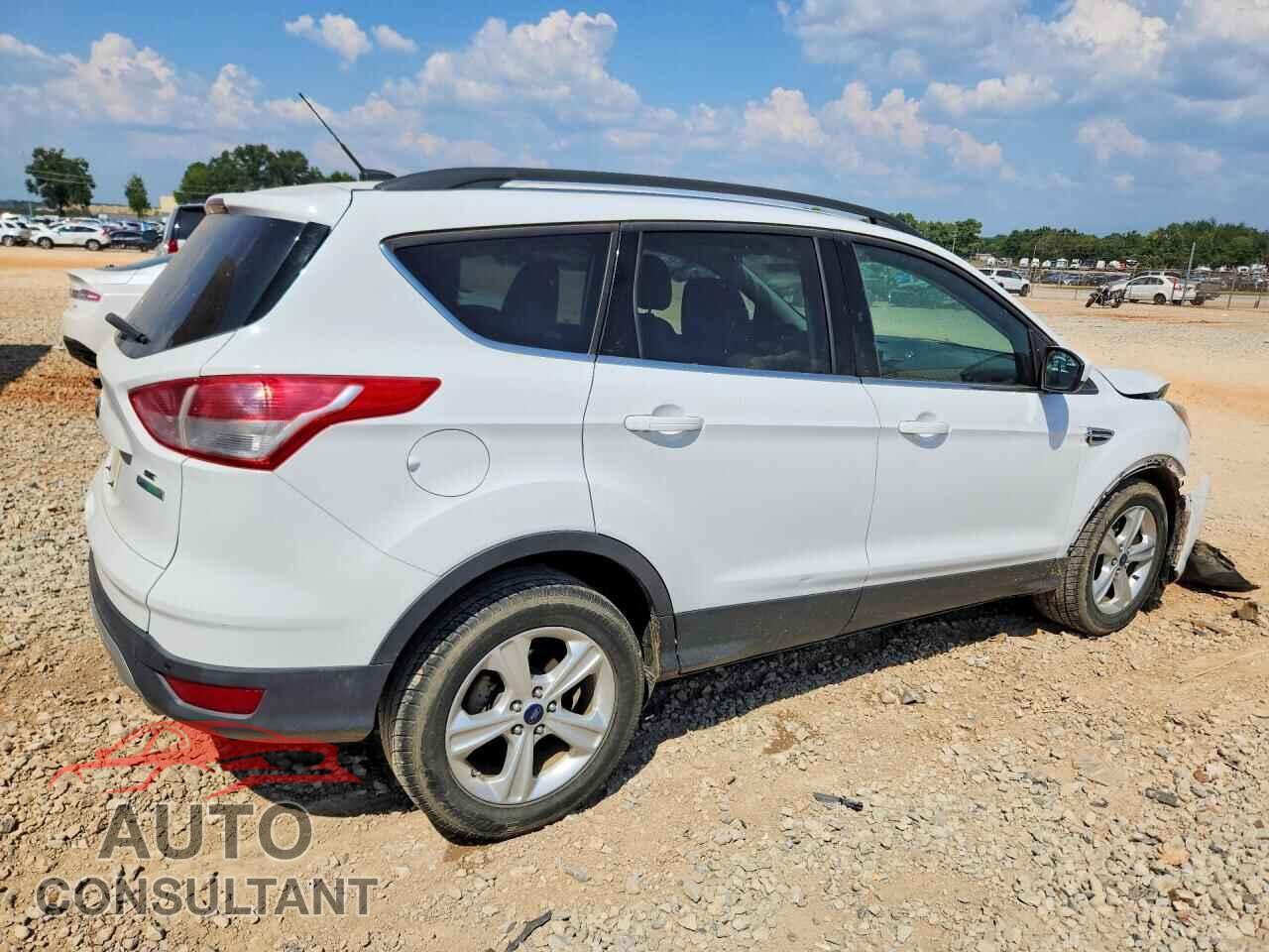 FORD ESCAPE 2015 - 1FMCU0GX4FUA03355